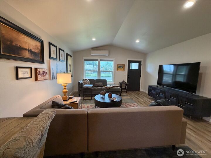 Property Photo:  997  King John's Way  WA 98331 
