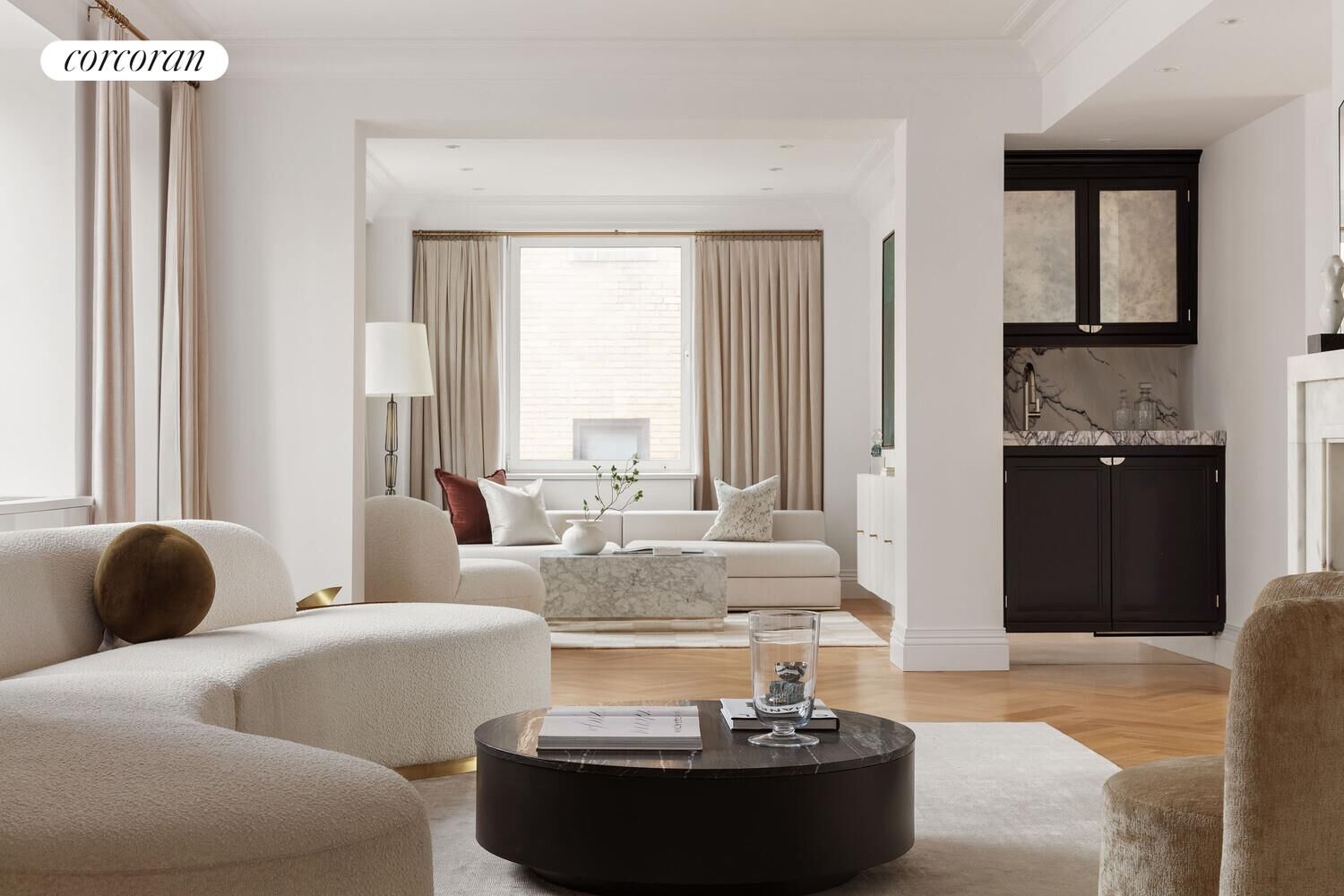 Property Photo: 60 E 88th Street Ph NY 10128