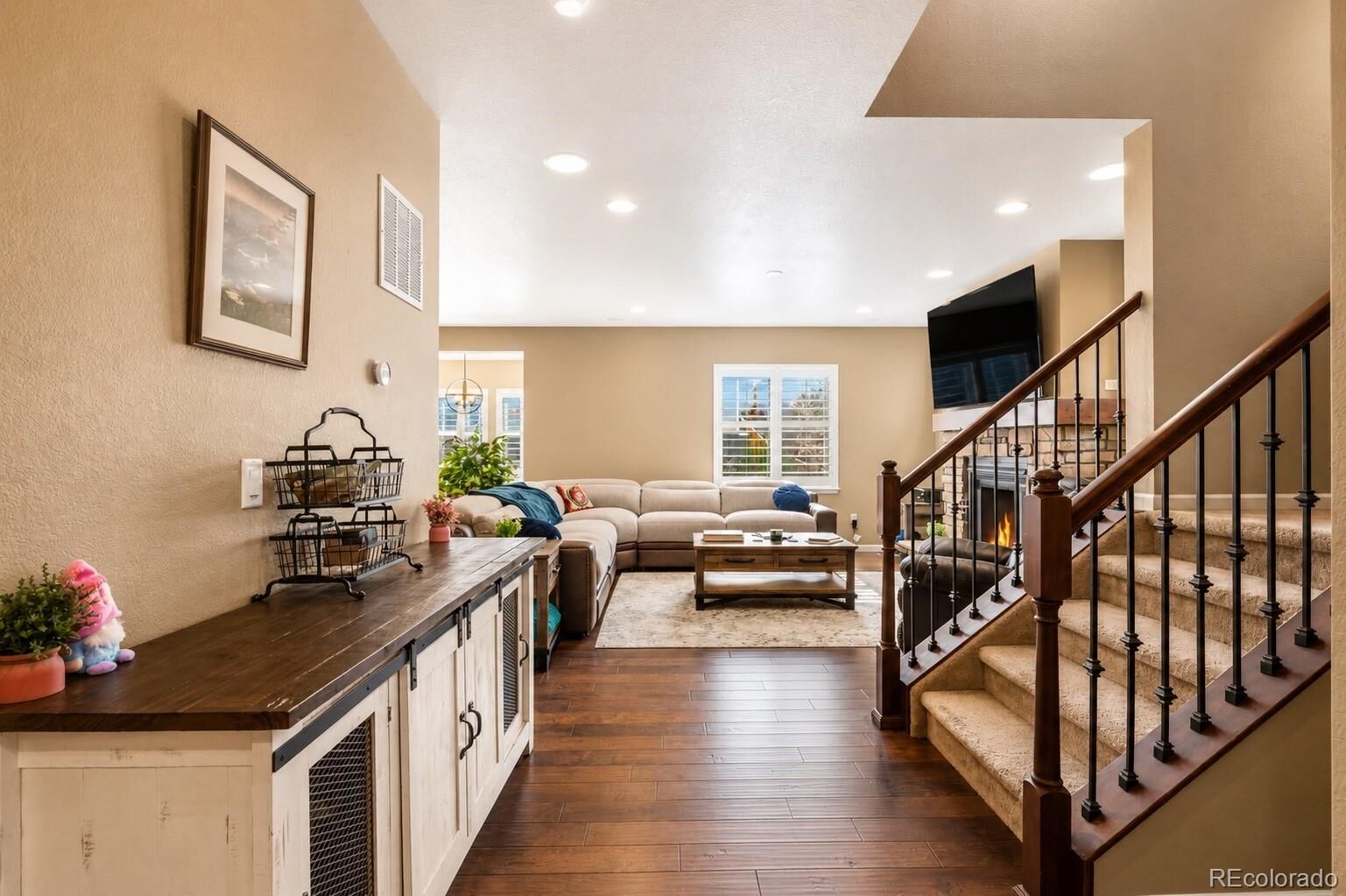 Property Photo: 899 McMurdo Circle CO 80108