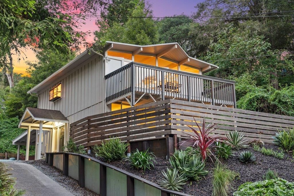 Property Photo: 704 Encino Drive CA 95003