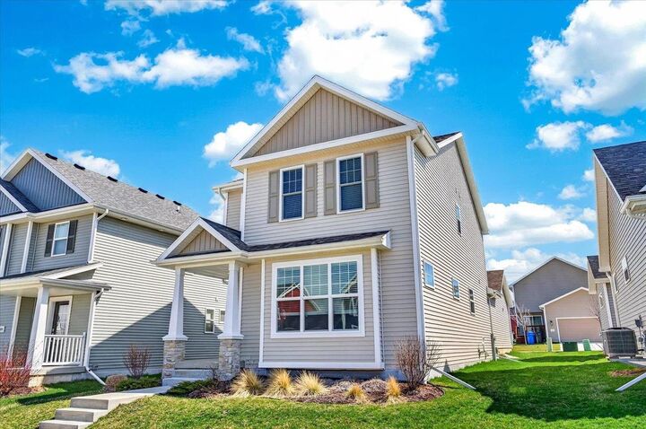 Property Photo:  1231 Early Twilight Way  WI 53593 