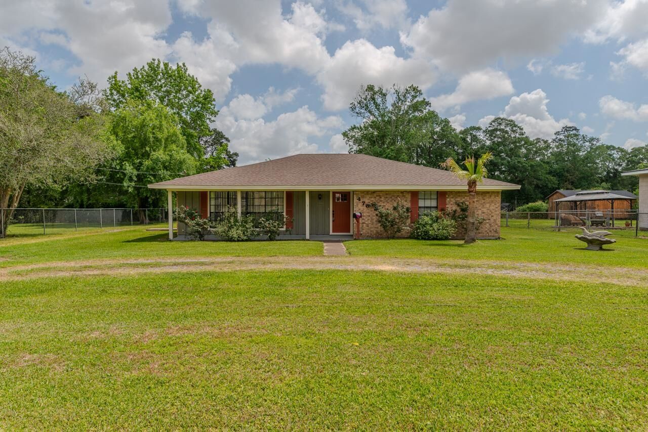 Property Photo:  476 Belvedere Drive  TX 77706 