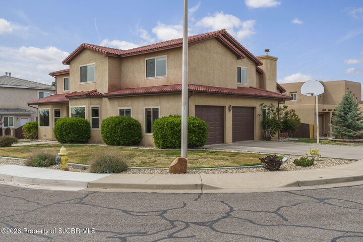 Property Photo:  4440 Bella Vista Circle  NM 87401 
