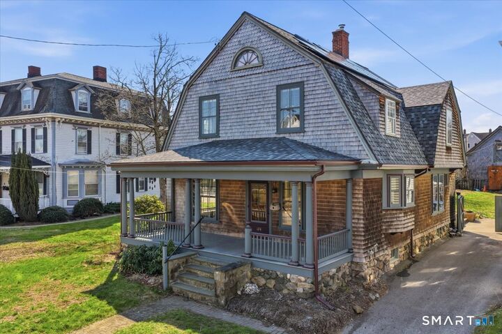 Property Photo:  124 West Broad Street  CT 06379 