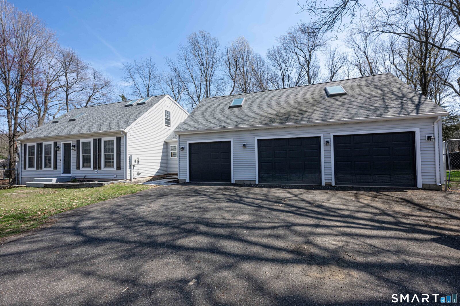 Property Photo:  82 Heather Heights  CT 06450 