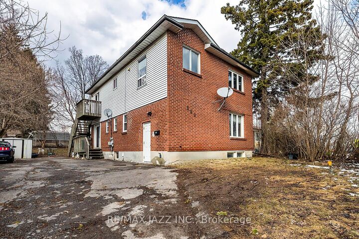 380 Phillip Murray Avenue — photo 1