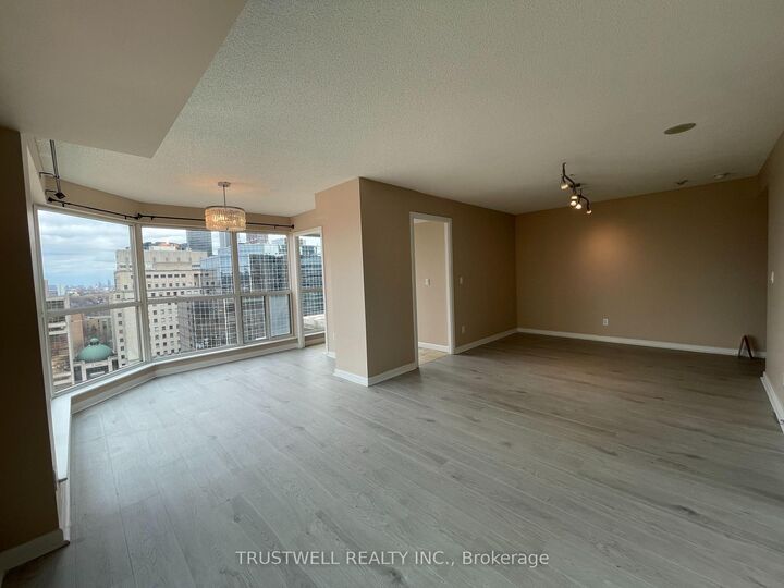 Property Photo: 8 Park Road 1905 ON M4W 3S5