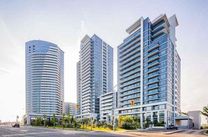 7167 Yonge Street 407 — photo 1