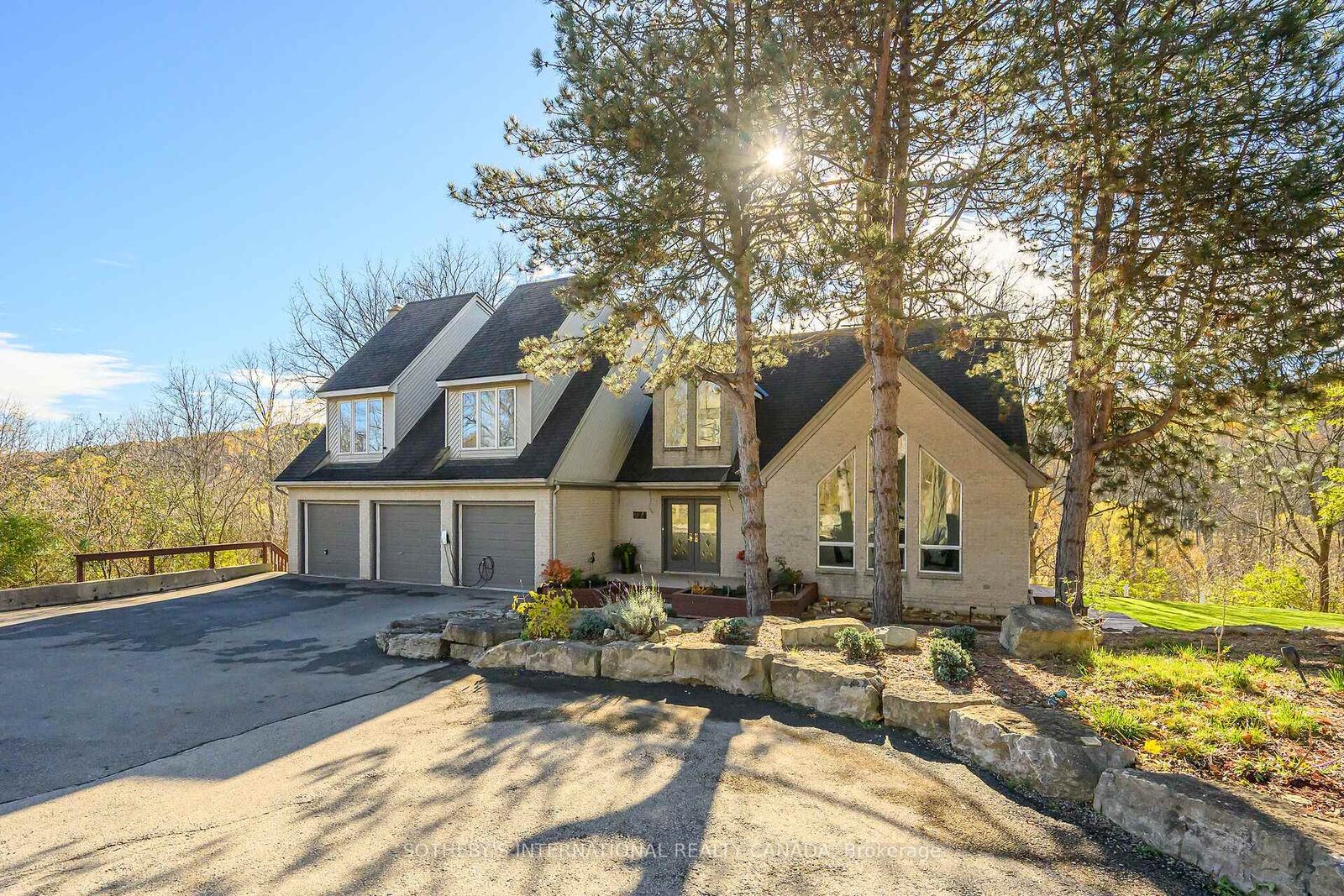 Property Photo: 774 Old Dundas Road ON L9H 5E3
