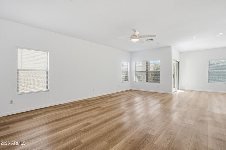 Property Photo:  7500 E Deer Valley Road 47  AZ 85255 