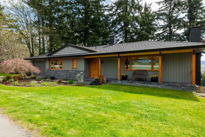 Property Photo:  13464 56 Avenue  BC V3X 2Z6 