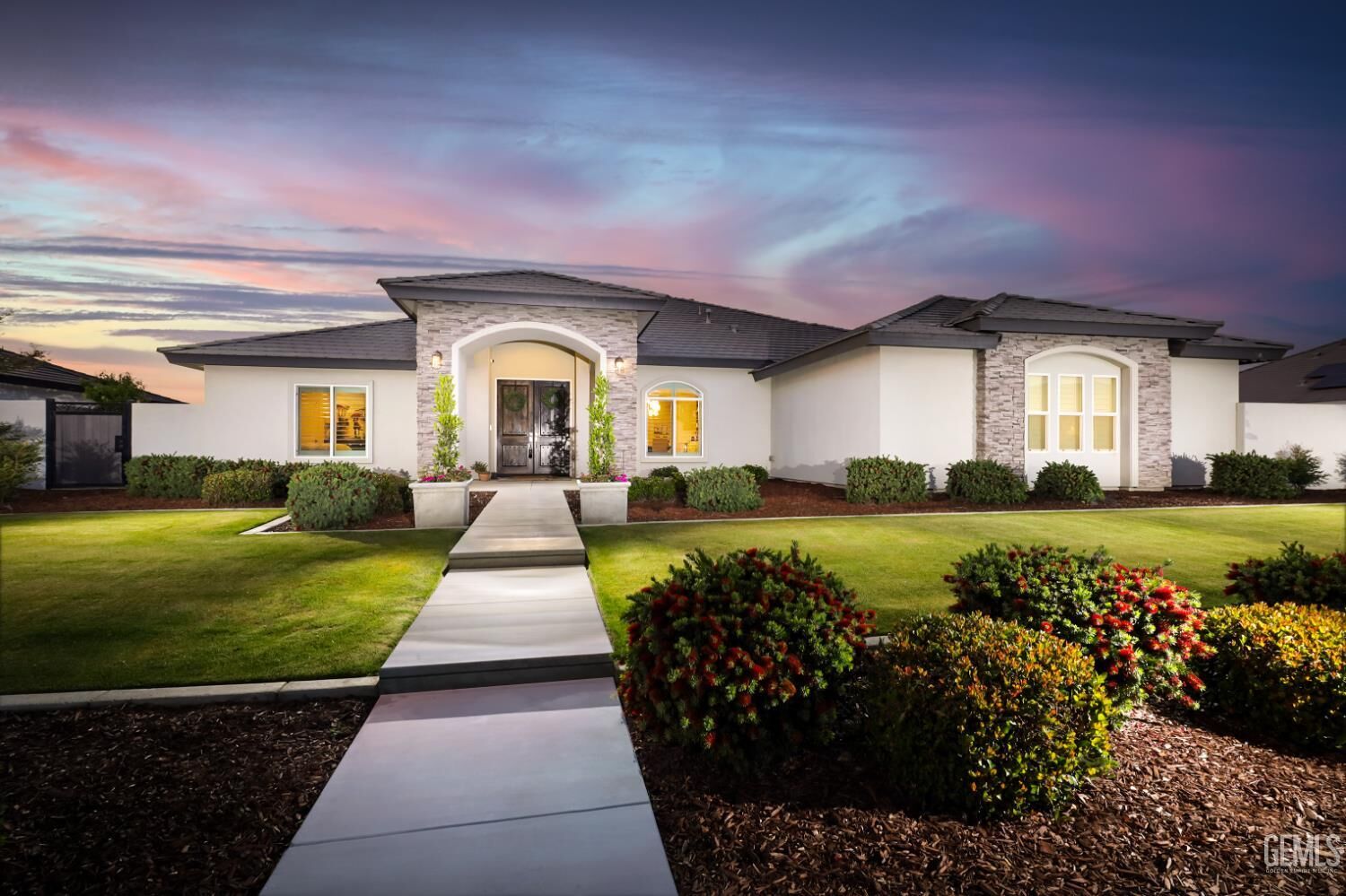 Property Photo:  16610 Northfield Way  CA 93314 