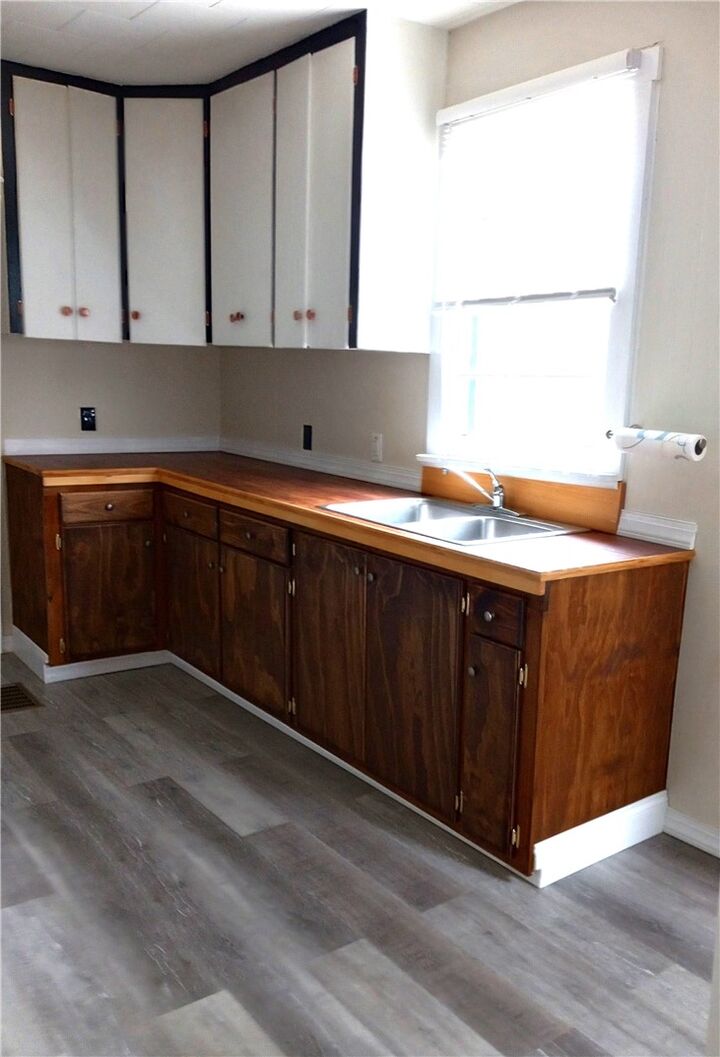 Property Photo:  1315 Hall Street  NY 14901 