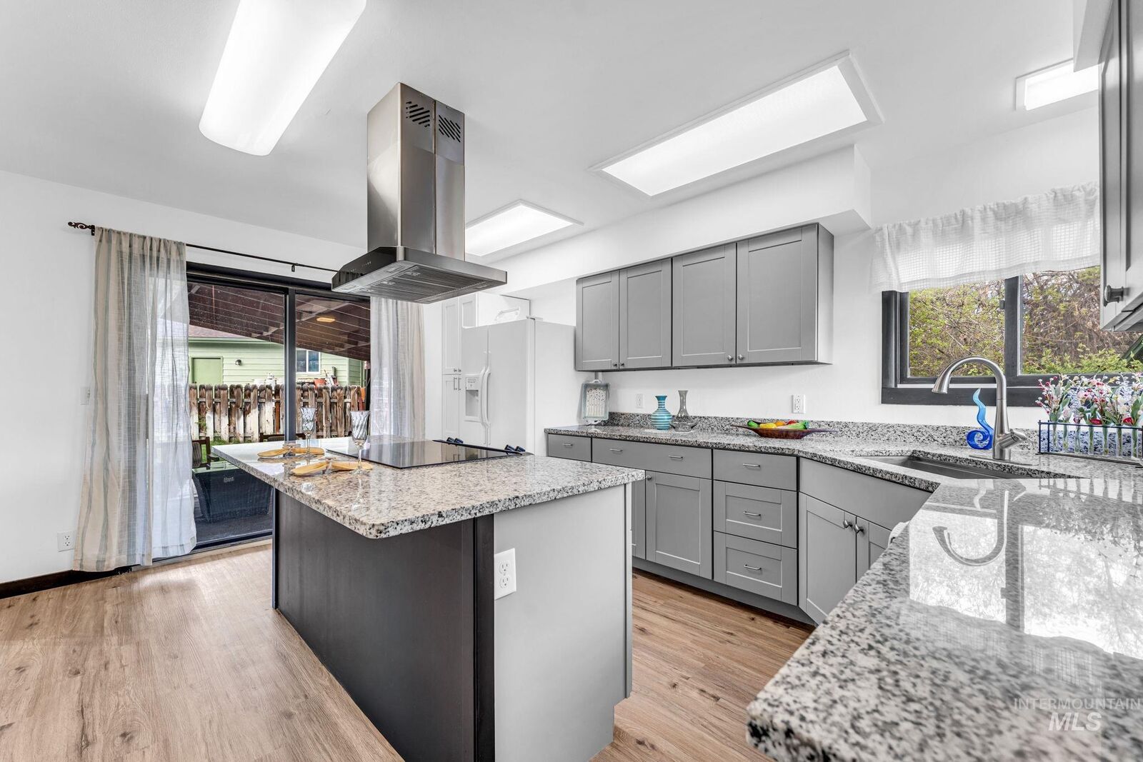Property Photo:  103 Rainbow Cir  ID 83316 