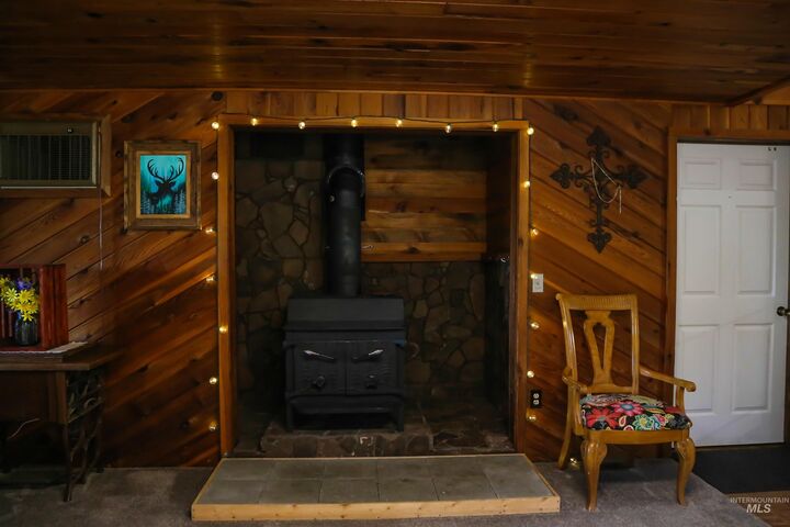 Property Photo:  2060 Missman Road  ID 83612 