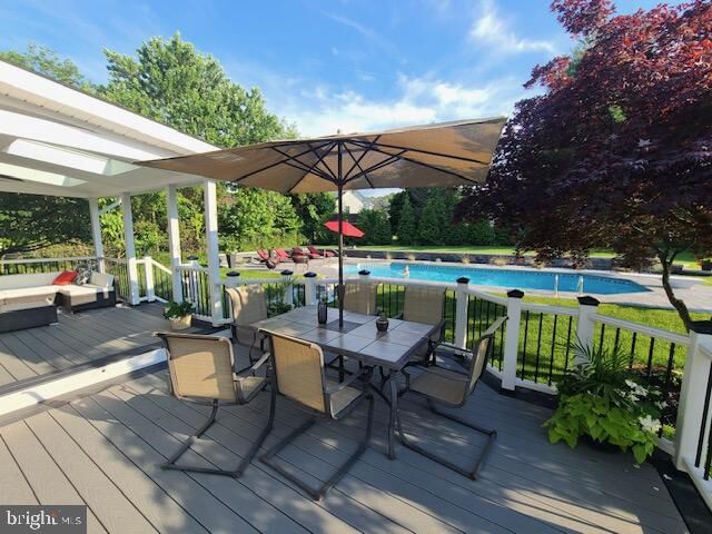 Property Photo: 209 Hyacinth Drive N PA 19067