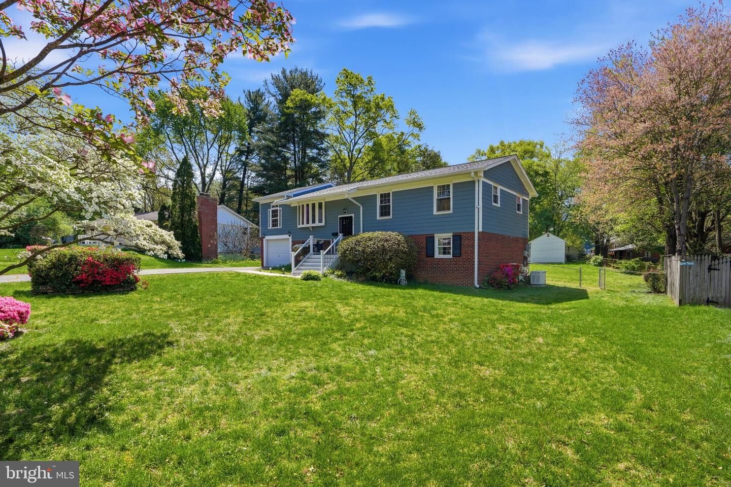 Property Photo:  6917 Jenkins Lane  VA 22043 