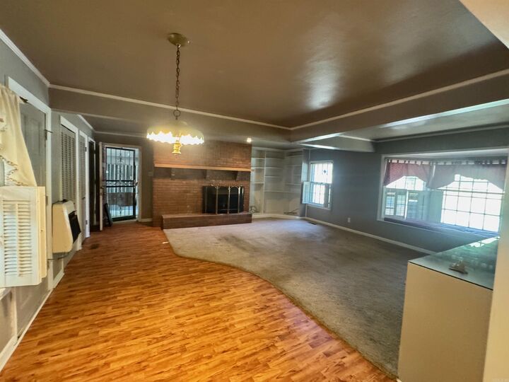 Property Photo:  1237 Vine Street  AR 72401 
