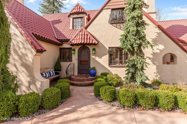 Property Photo:  515 E Foster Ave  ID 83814 