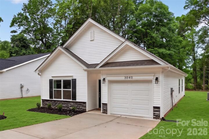 Property Photo:  3040 Mulberry Church Road  NC 28208 