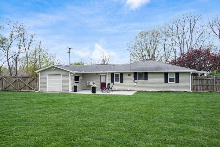 Property Photo:  401 S Troy Street  OH 43311 