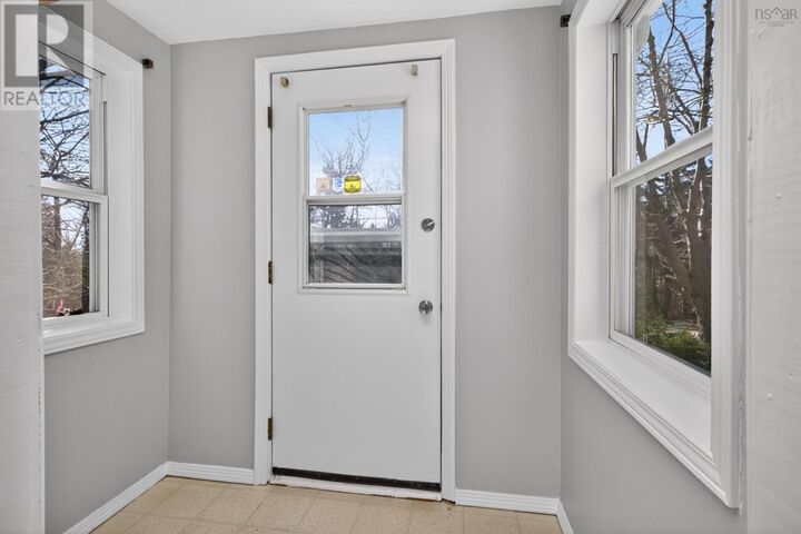Property Photo: 60 Lindhurst Drive NS B3R 1C7