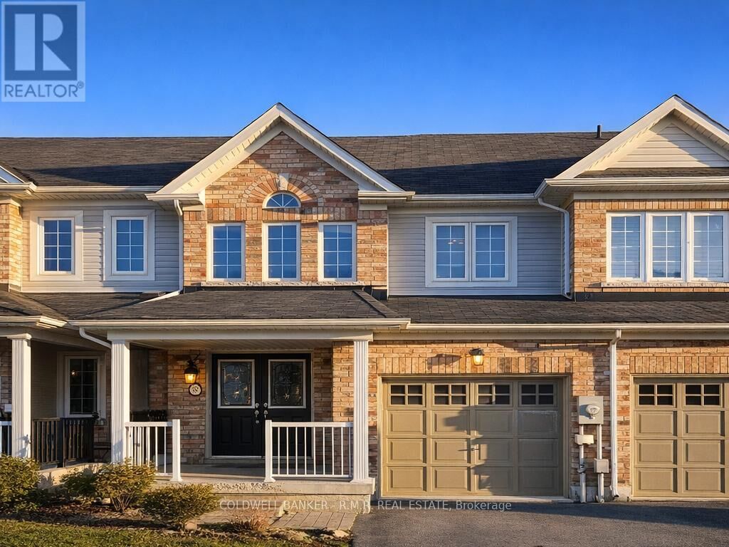 Property Photo:  85 Dewell Crescent  ON L1E 0B8 