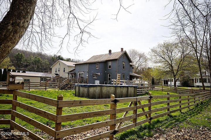 Property Photo:  24 Eyersgrove Road  PA 17846 