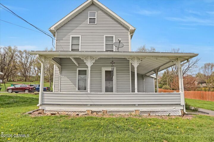 Property Photo:  965 High Street  PA 17886 