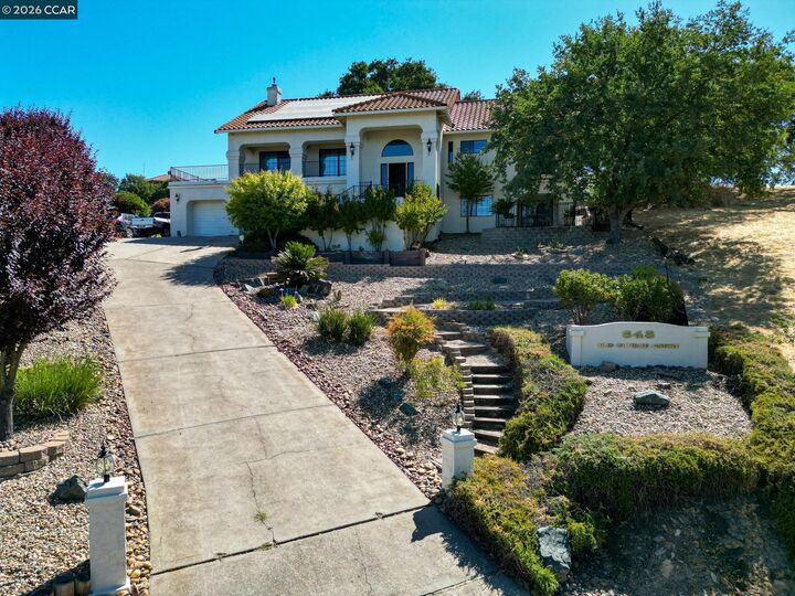 Property Photo:  643 Old Course Ct  CA 95252 