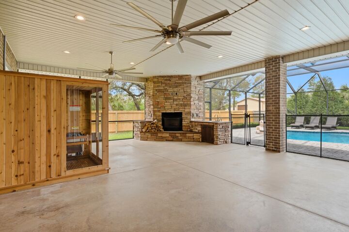 Property Photo:  6750 Bushton Street  FL 32566 
