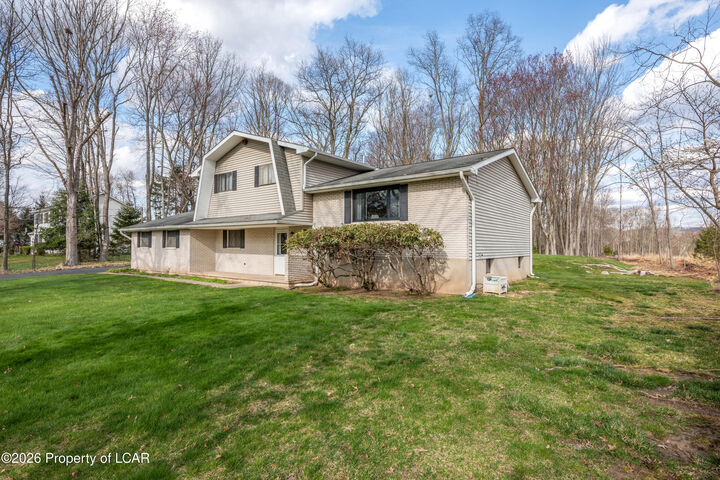 Property Photo:  146 Burma Road  PA 18707 