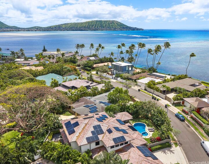 Property Photo: 55 Niuiki Circle HI 96821