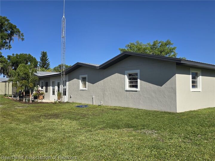 Property Photo:  223 Cypress Point  FL 33857 