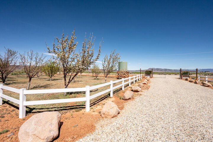 Property Photo:  2379 W 200 S  UT 84761 