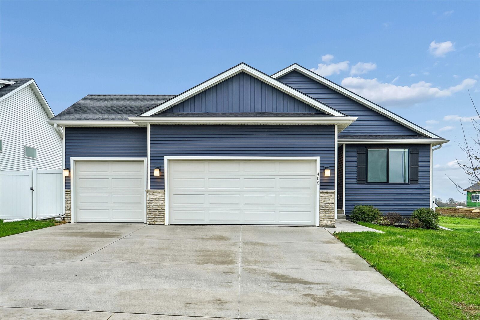 Property Photo: 408 N 19th Street IA 50125