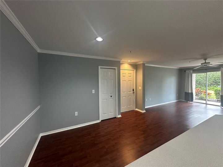 Property Photo:  18108 Peregines Perch Place 7109  FL 33558 