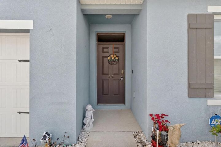 Property Photo:  2658 Grandbury Grove Road  FL 33811 