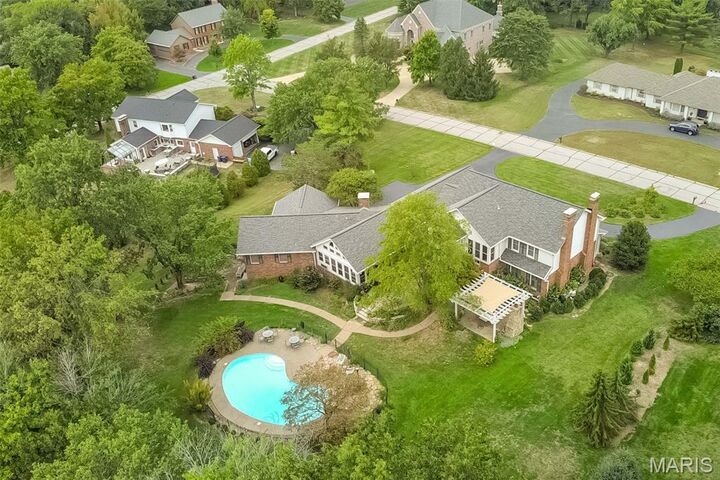 Property Photo:  12580 Durbin Drive  MO 63141 