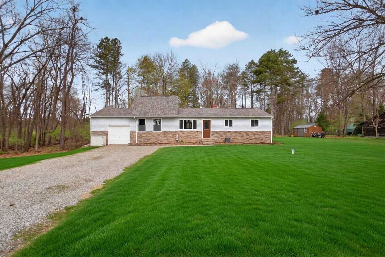 Property Photo:  11444 Hillary Drive  MI 49249 