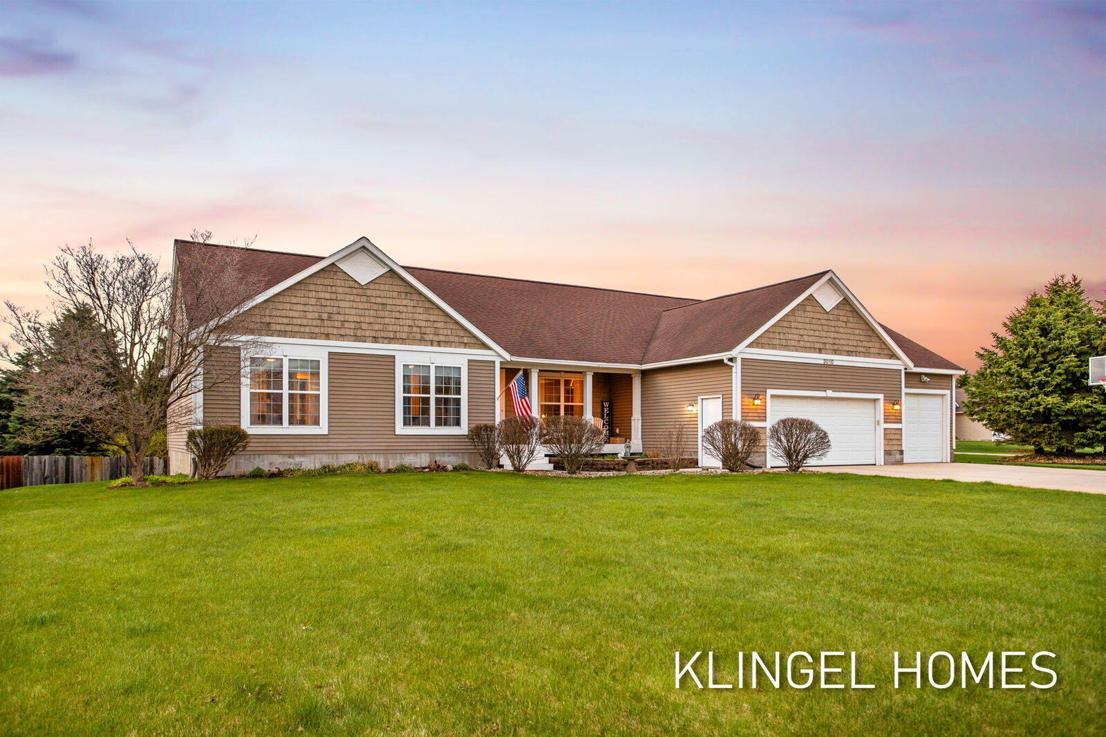 Property Photo:  3010 Brookmere Street  MI 49444 