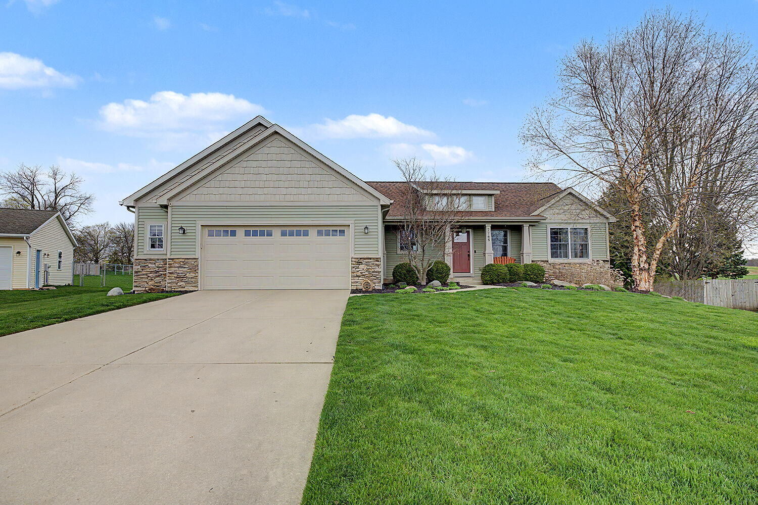 Property Photo:  7768 Berrybrook Court SE  MI 49315 