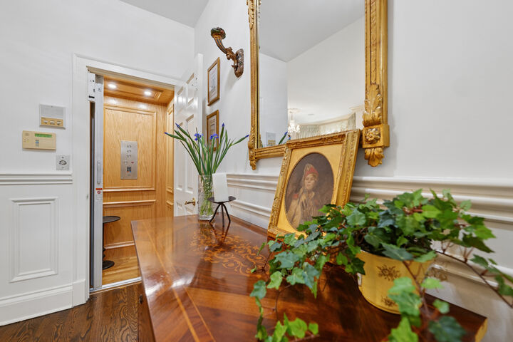 Property Photo:  1401 S Indiana Avenue  IL 60605 