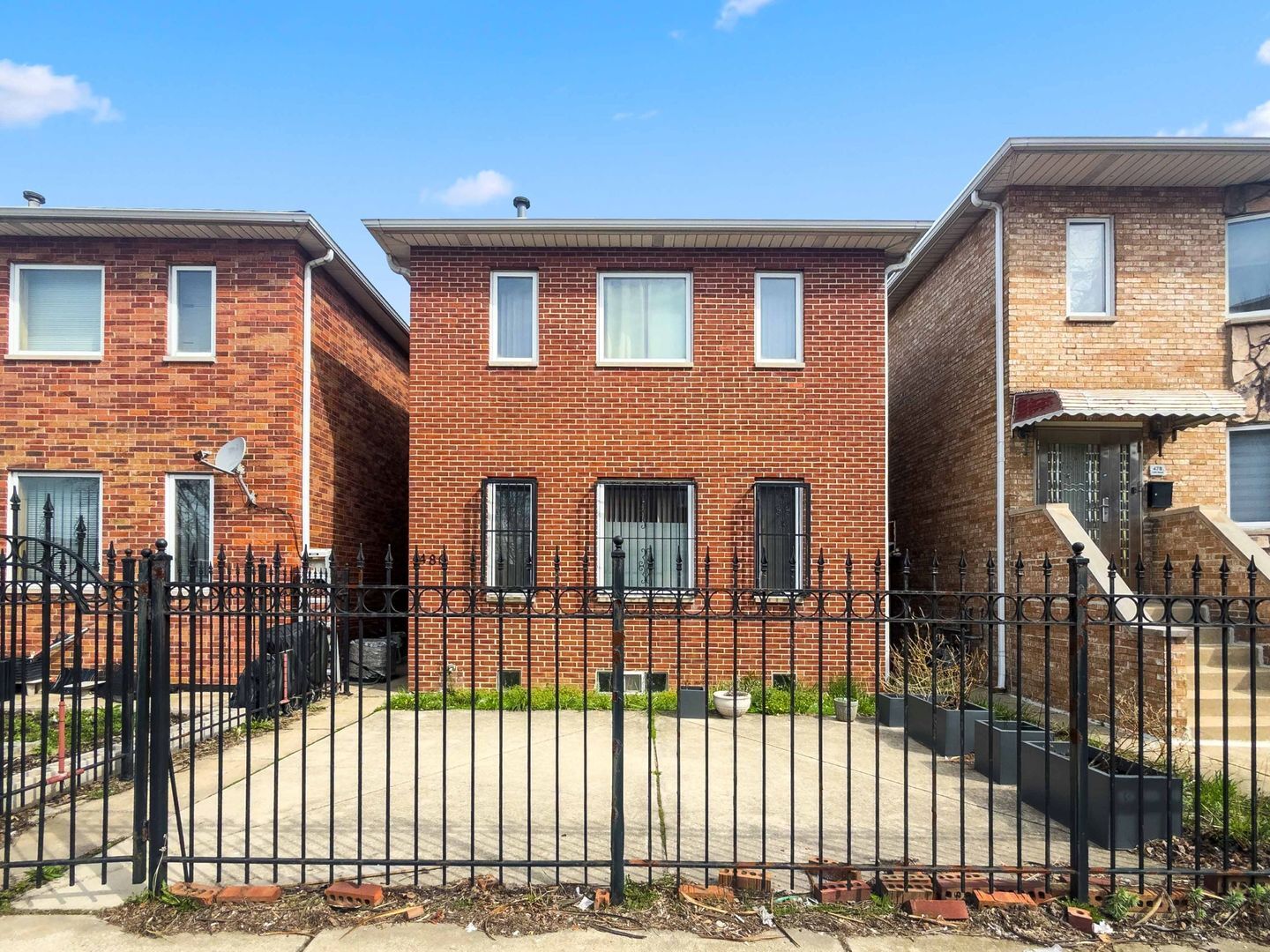 Property Photo:  480 W 24th Street C  IL 60616 