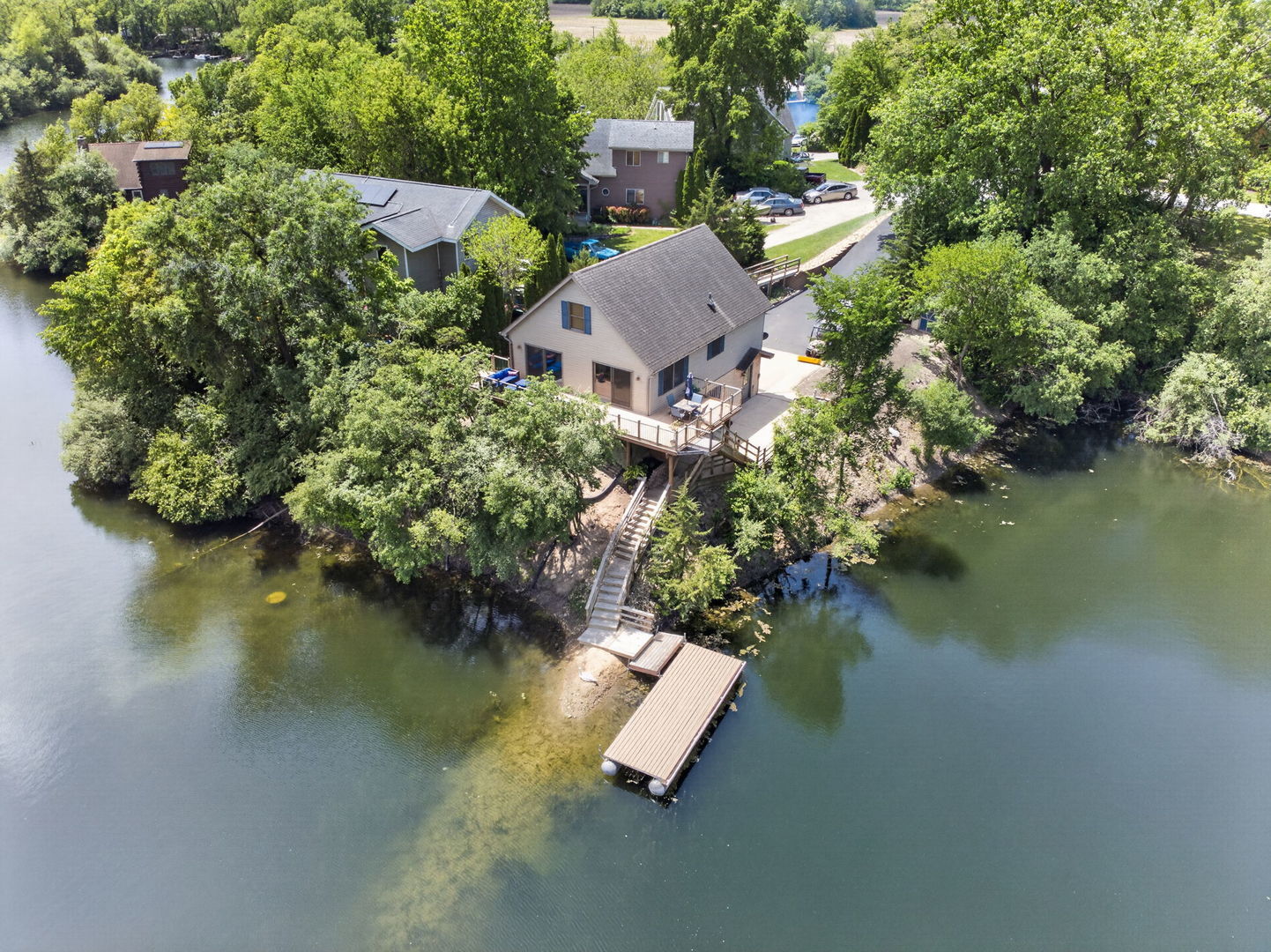 Property Photo: 250 Fossil Point Court IL 60481