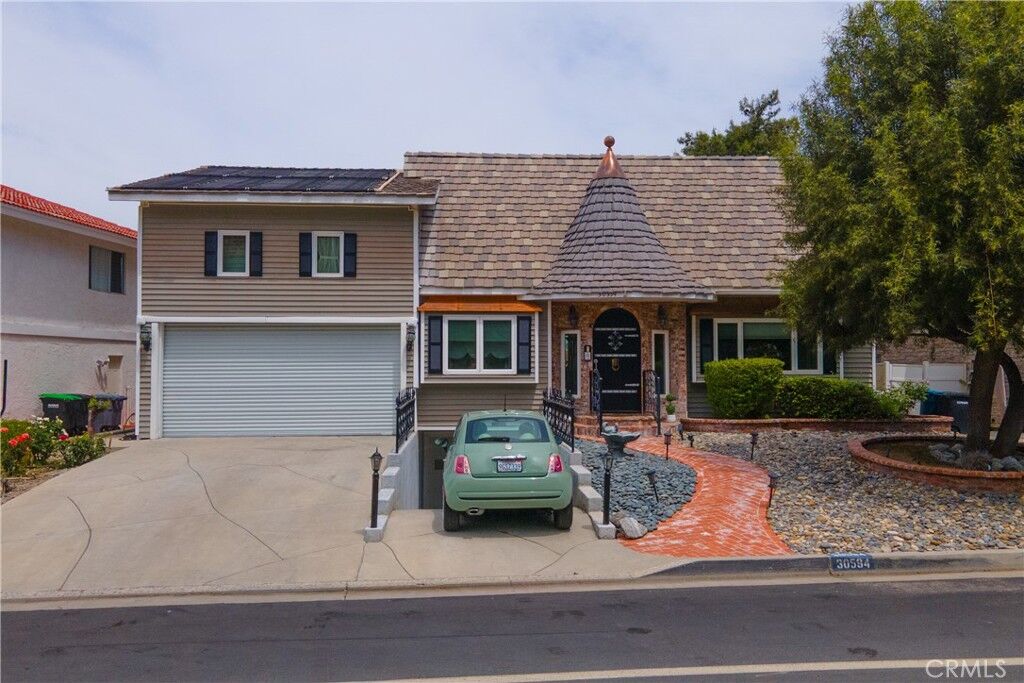 Property Photo:  30594 Longhorn Drive  CA 92587 