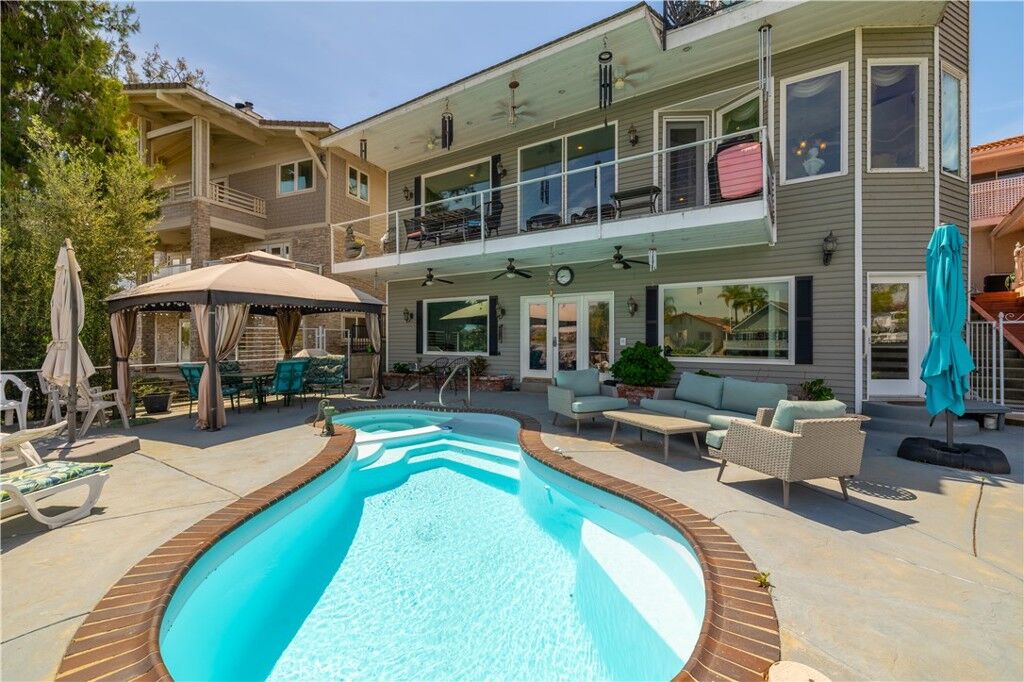 Property Photo:  30594 Longhorn Drive  CA 92587 