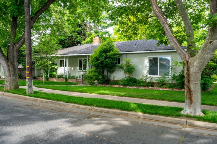Property Photo:  2669 6th Avenue  CA 95340 