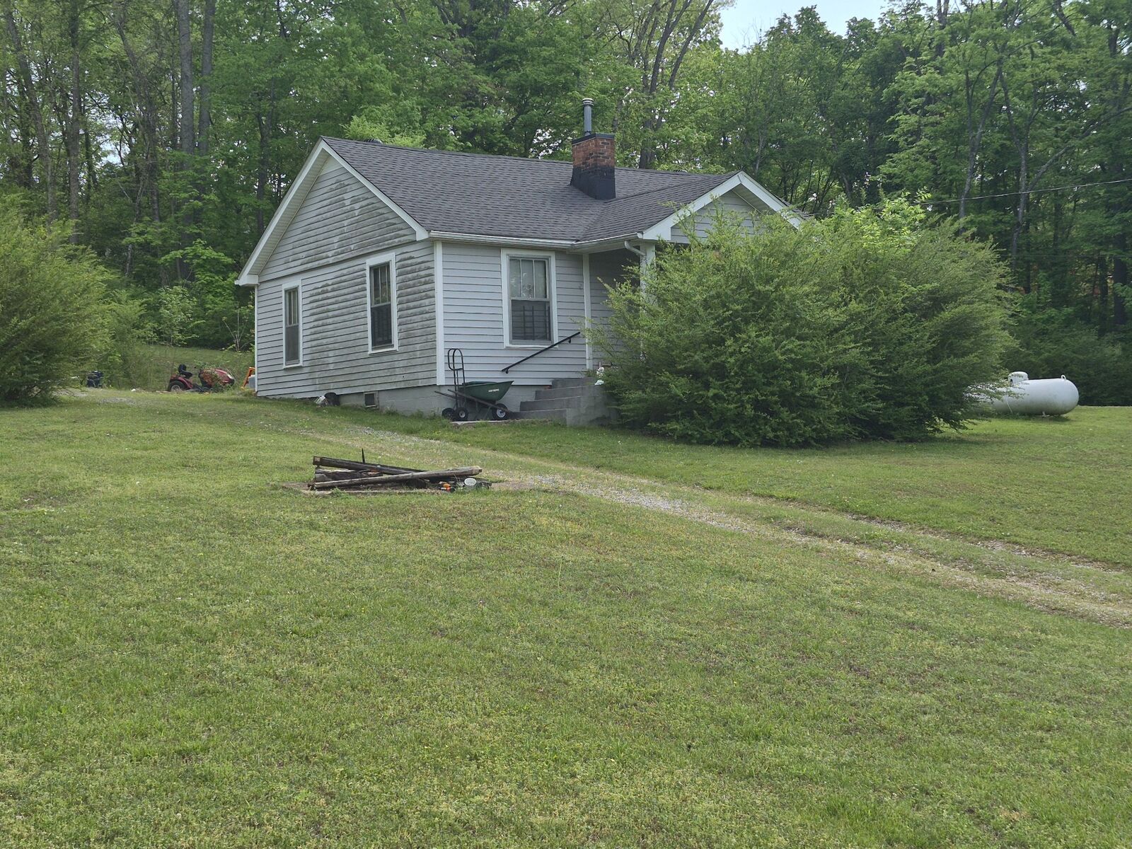 Property Photo:  7940 Old Springfield Pike  TN 37072 