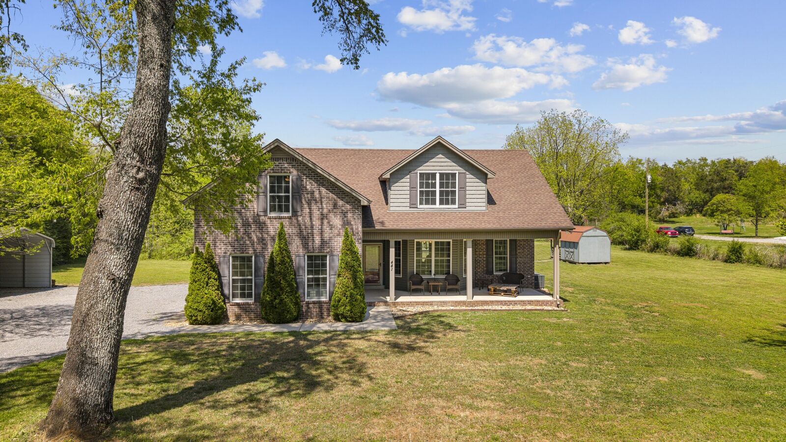 Property Photo: 441 Meadowlark Ln TN 37086